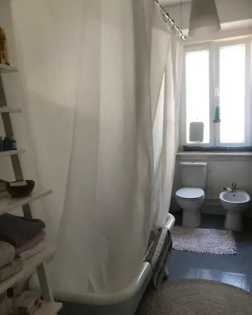 Lisbon@graça Frendlyroom *